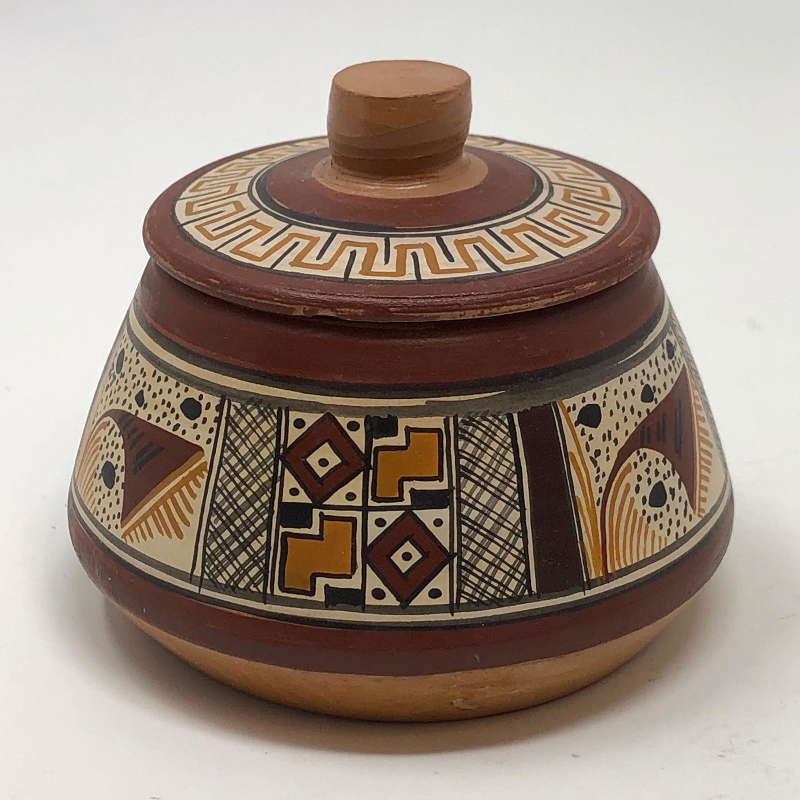 INCA, MAYA, AZTEC Native American Indian pot w lid (1 of 4)