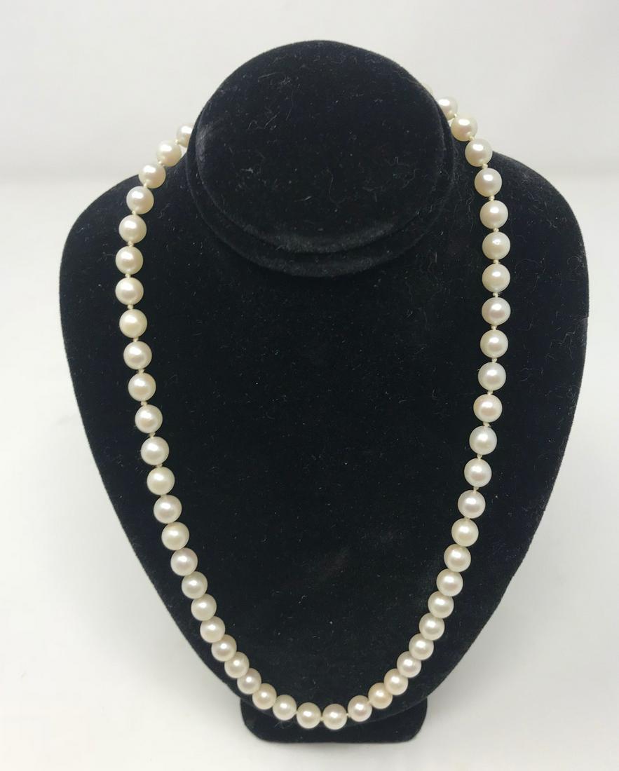 14k gold pearl beaded necklace (1 of 3)