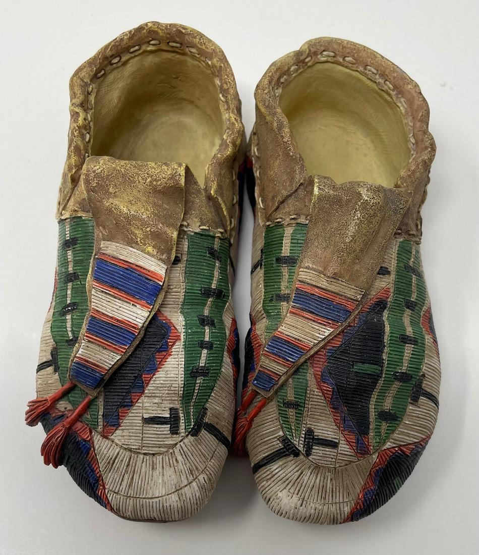 Native American Baby Stone Tooled Moccasins (1 of 4)