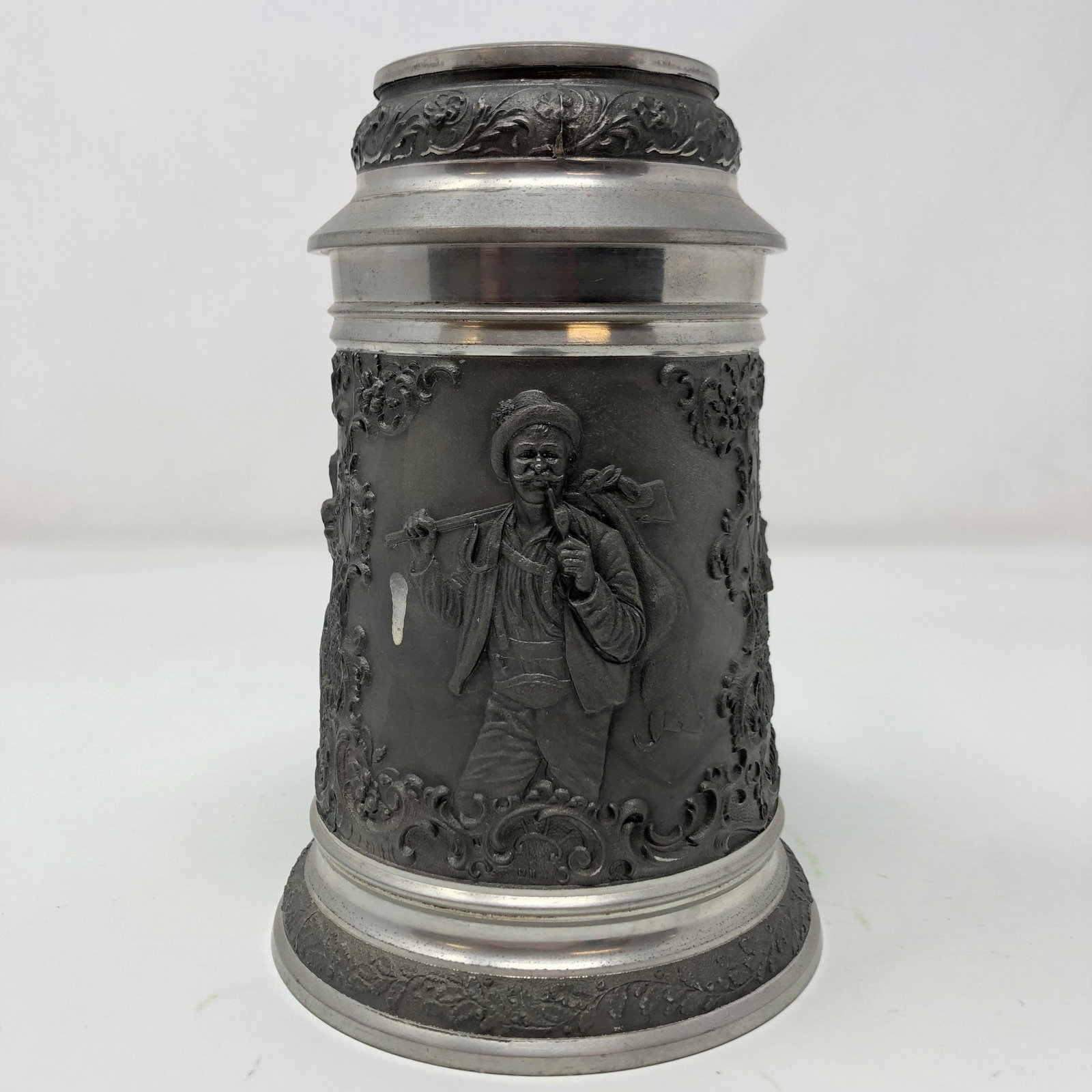 German Drinking / Beer Stein HUNTING Scenes (1 of 4)