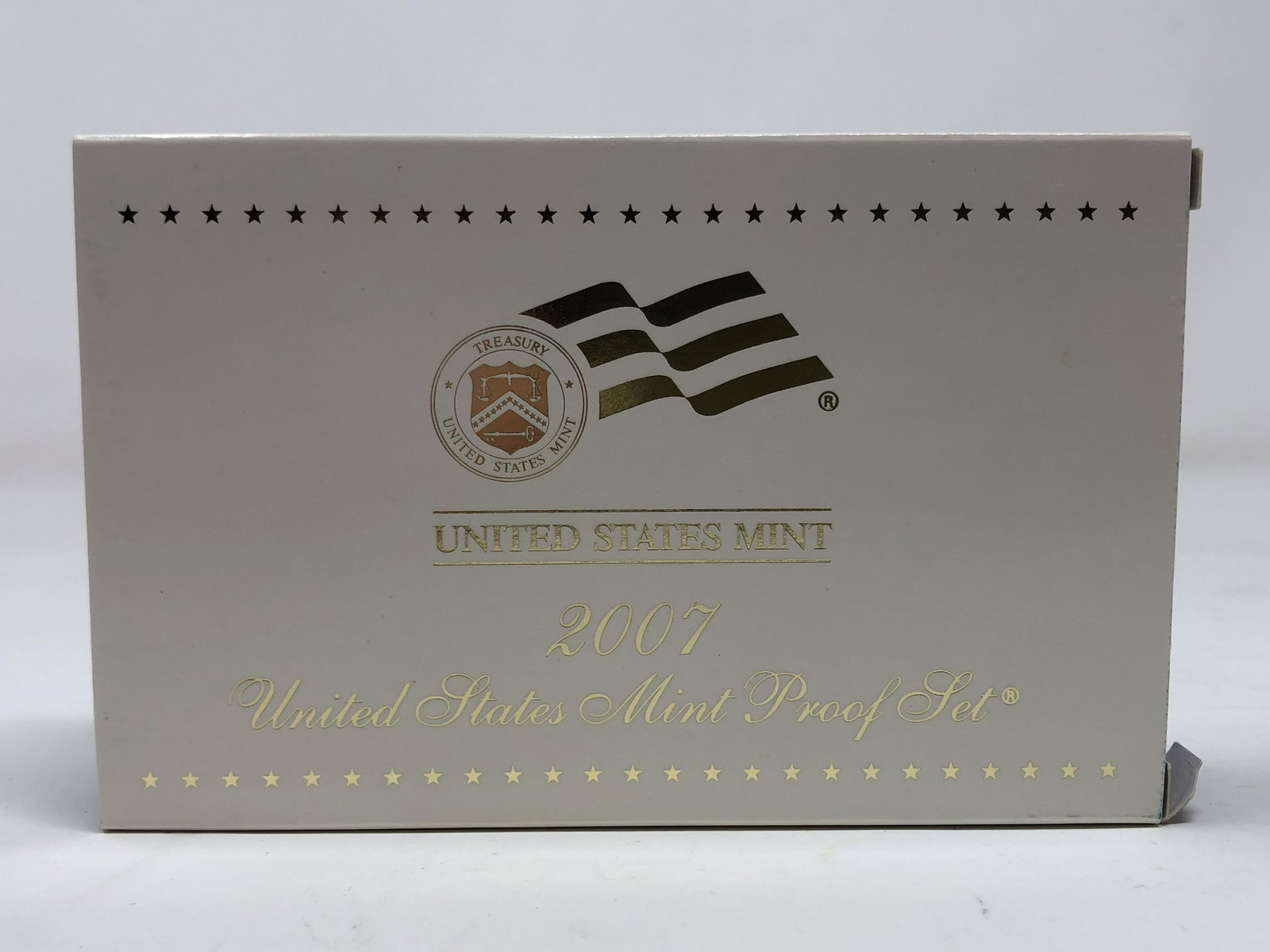 2007 US Proof Set 14 coins: 2007 US Proof Set 14 coins Approximate measurements: 5.5 x 3.5 inches Materials: Cupro-nickel, Base metals, cardboard, lucite, paper Shipping cost: $7. Different rate to California, Alaska, Hawaii and