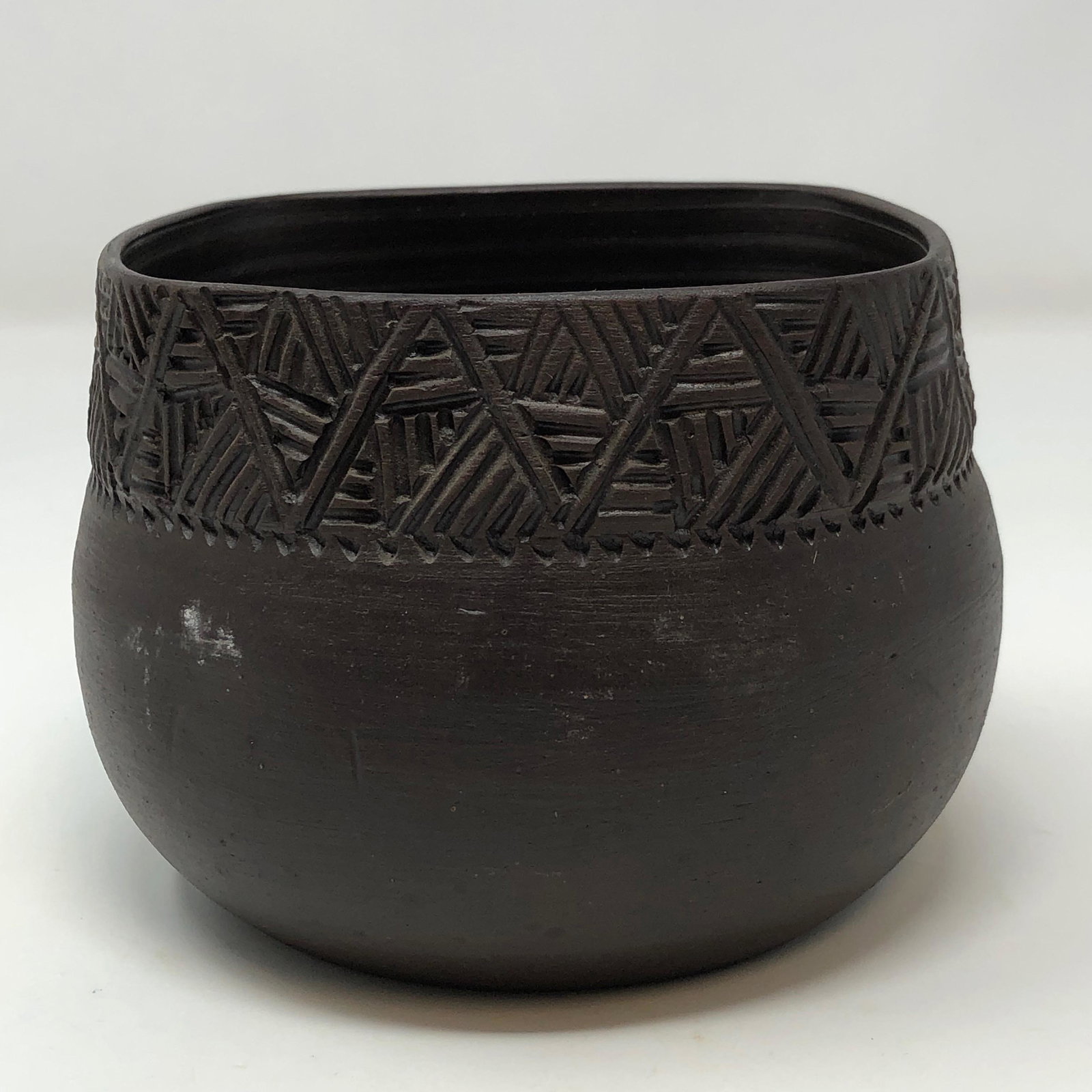 SN DEE INCA, MAYA, AZTEC BRONZE Container  1975 (1 of 3)