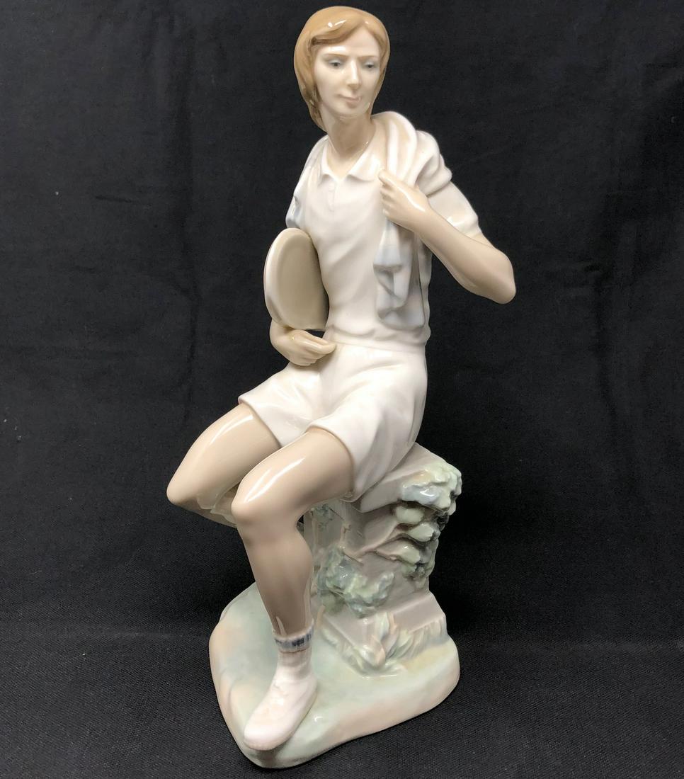 Lladro 4894 Tennis Boy Player Figurine (1 of 5)