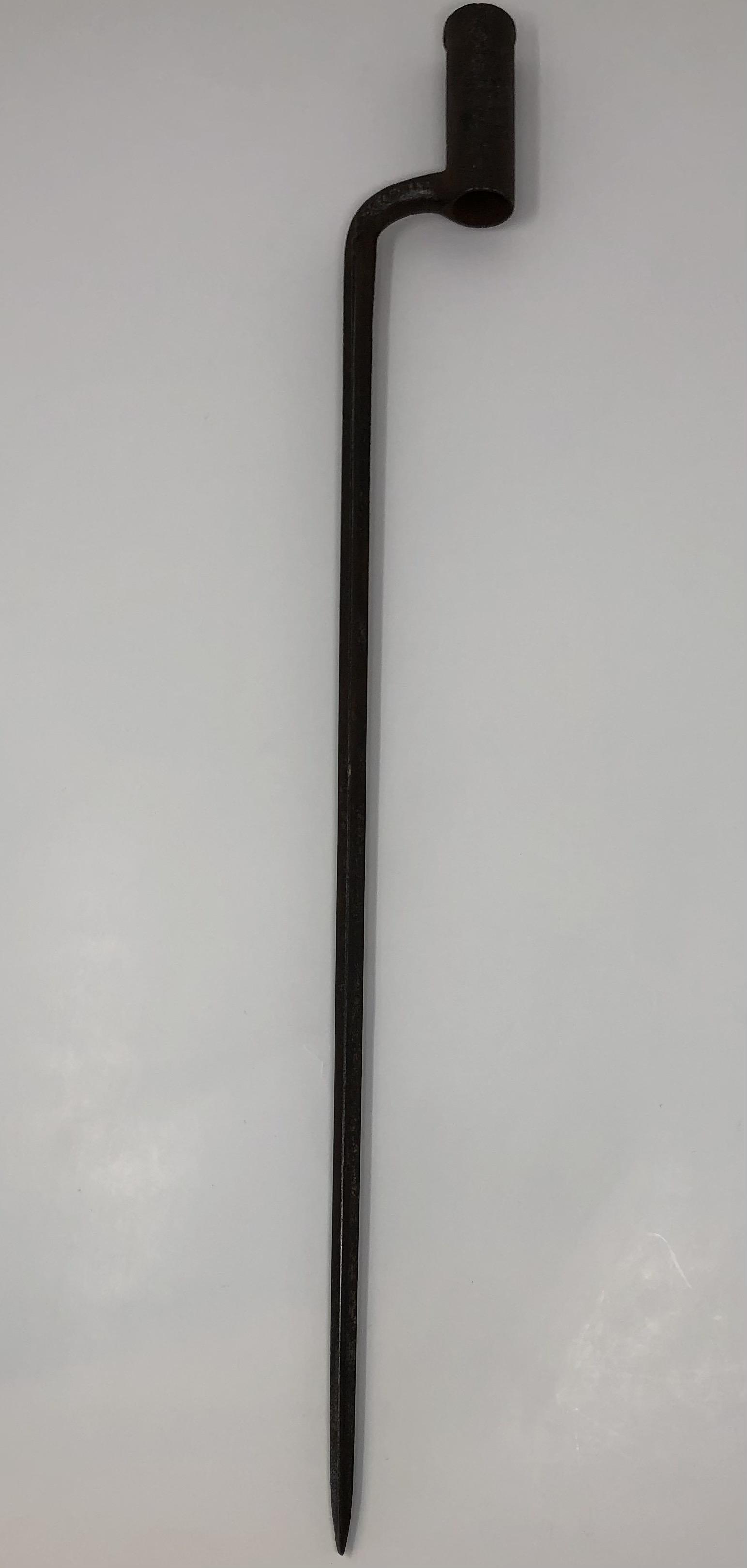 Antique Civil War Era 22 inch Rifle Socket Bayonet: Antique Civil War Era 22 inch Rifle Socket Bayonet. Measurements approximate: 22 inch total length. Material: metal. Shipping Charges: $20.00 Different rate to California, Alaska, Hawaii and all Inter