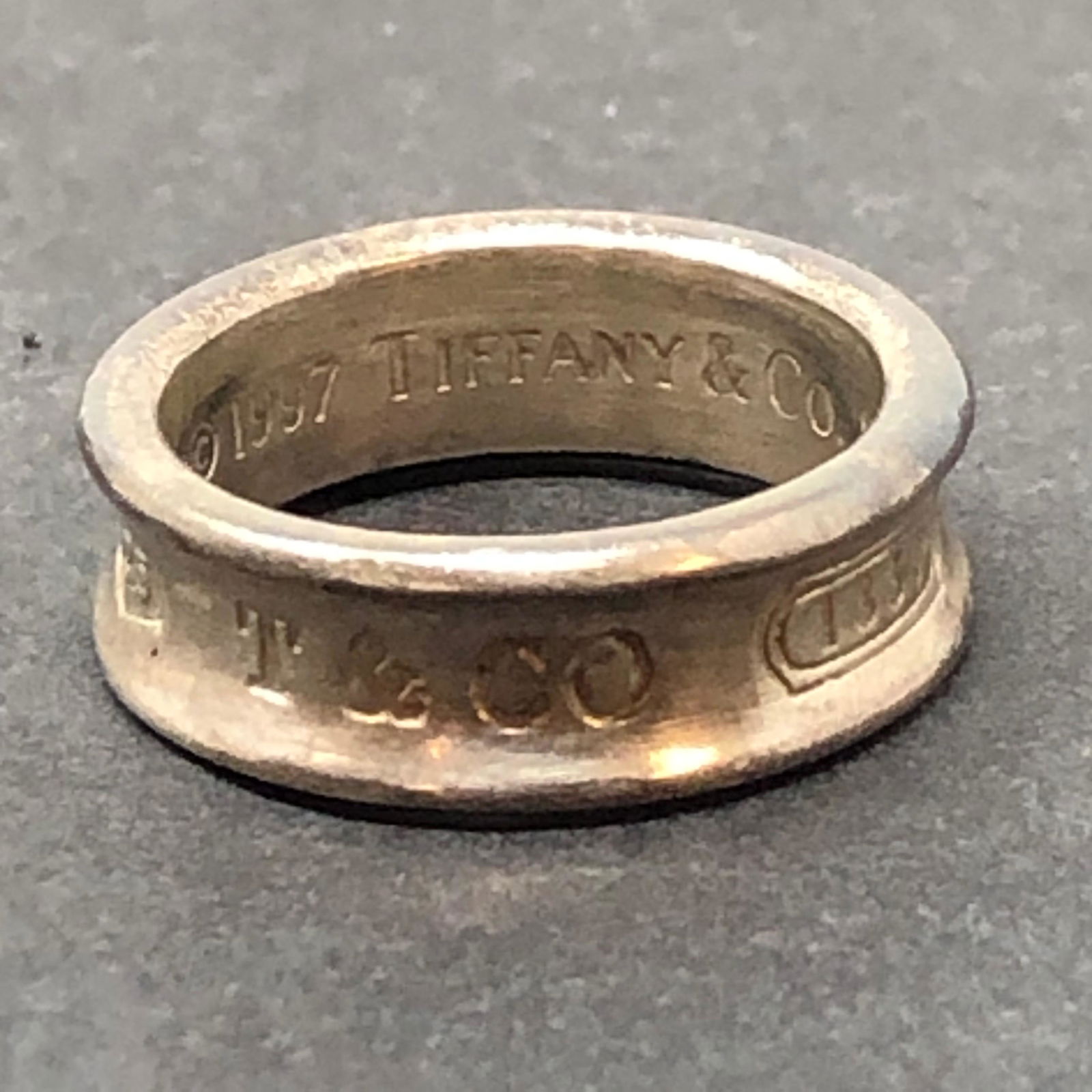 TIFFANY Sterling Silver 925 Ring US Size 6.5 (1 of 3)