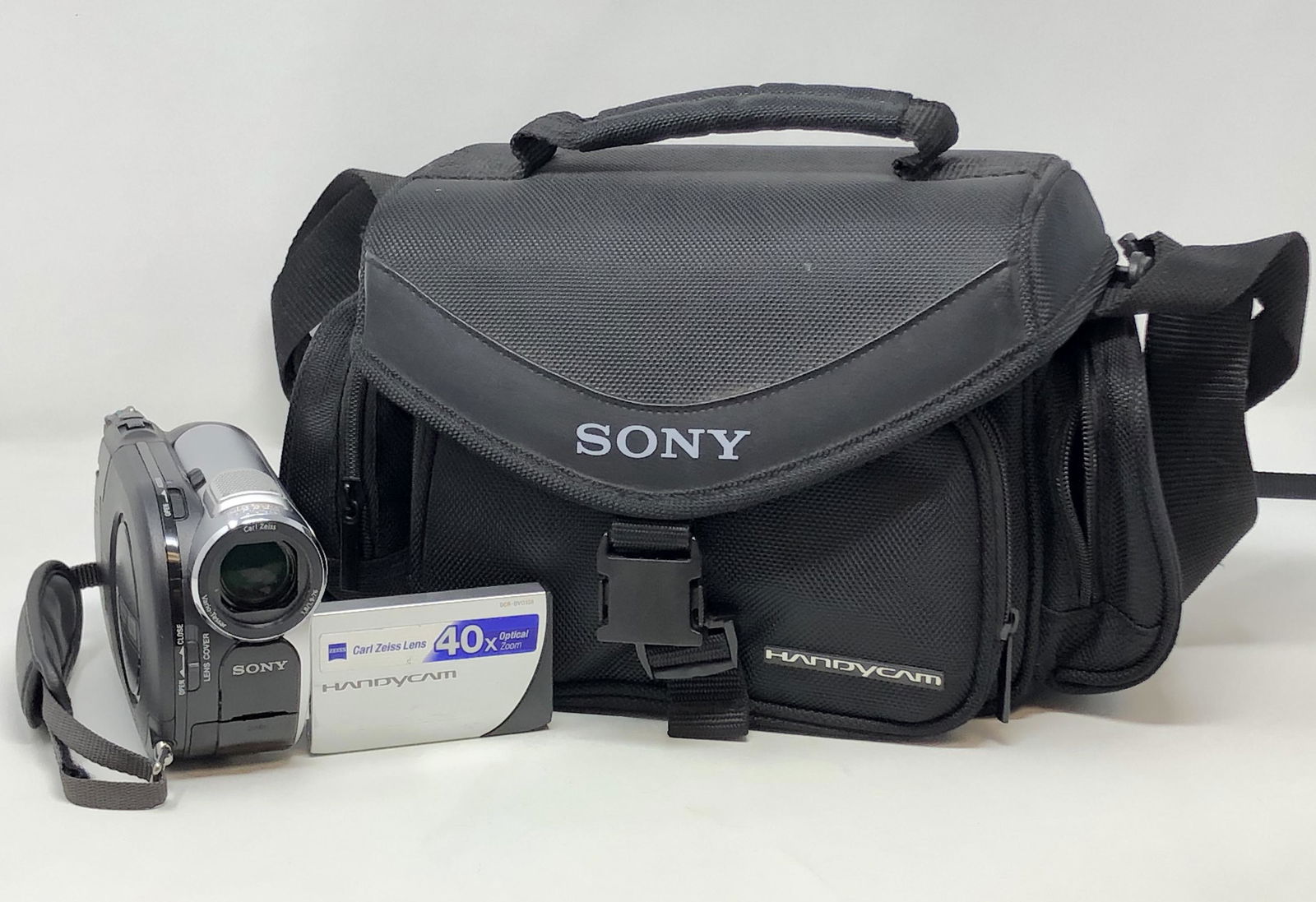 SONY HANDYCAM Carl Zeiss Lens 40x Optical Zoom Barnebys