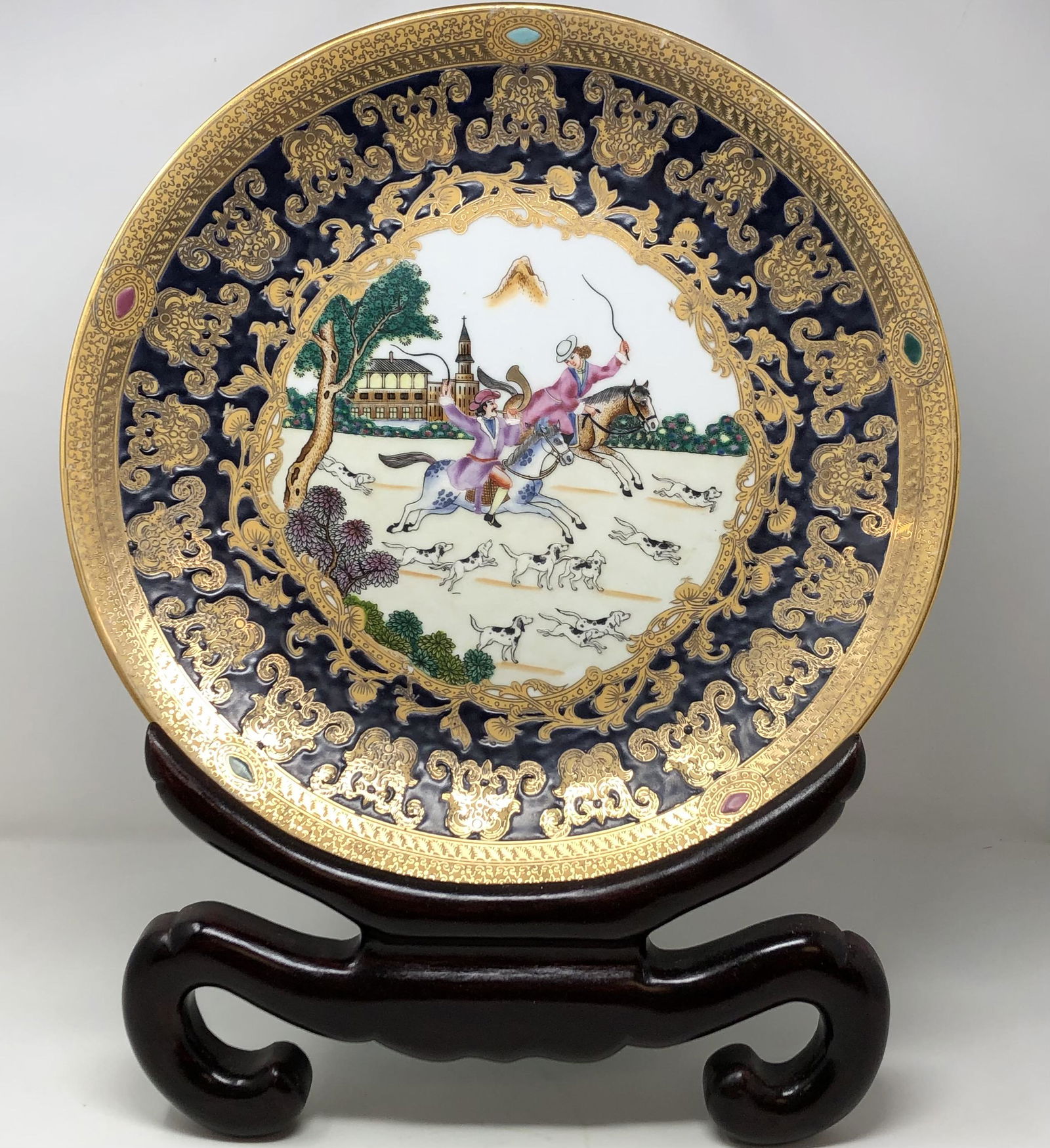 CHINESE COUNTRY FOX CHASE on HORSEBACK PLATTER (1 of 4)