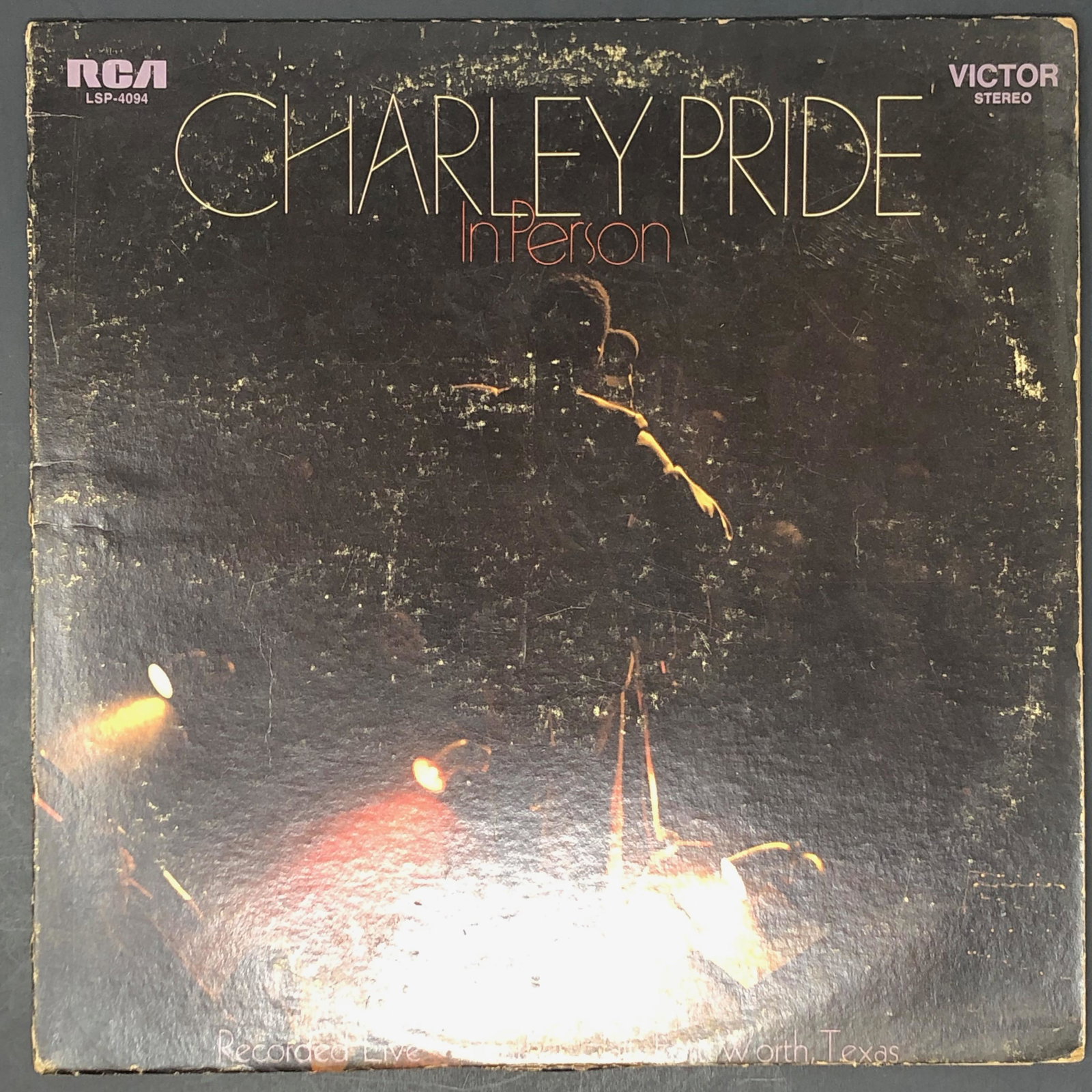 Vinyl LP Charley Pride IN PERSON RCA LSP-4094: Description: Vinyl LP Charley Pride IN PERSON RCA LSP-4094. Approximate measurements: 12.25 x 12.25 inches. Materials: vinyl, cardboard & or paper.