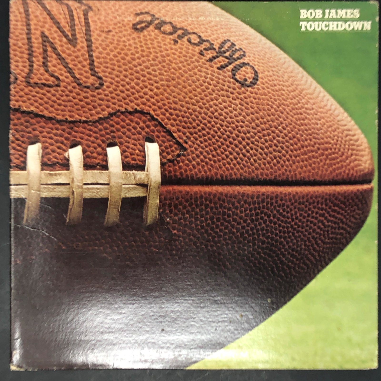 Vinyl LP Bob James TOUCHDOWN 1978 CBS: Description: Vinyl LP Bob James TOUCHDOWN 1978 CBS. Approximate measurements: 12.25 x 12.25 inches. Materials: vinyl, cardboard & or paper.