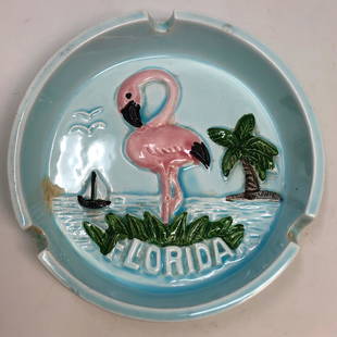 Vintage Crane design Ashtray: Description: Crane design Ashtray . Measurement approximate: 1.5"h x 4.5"d Material: Porcelain