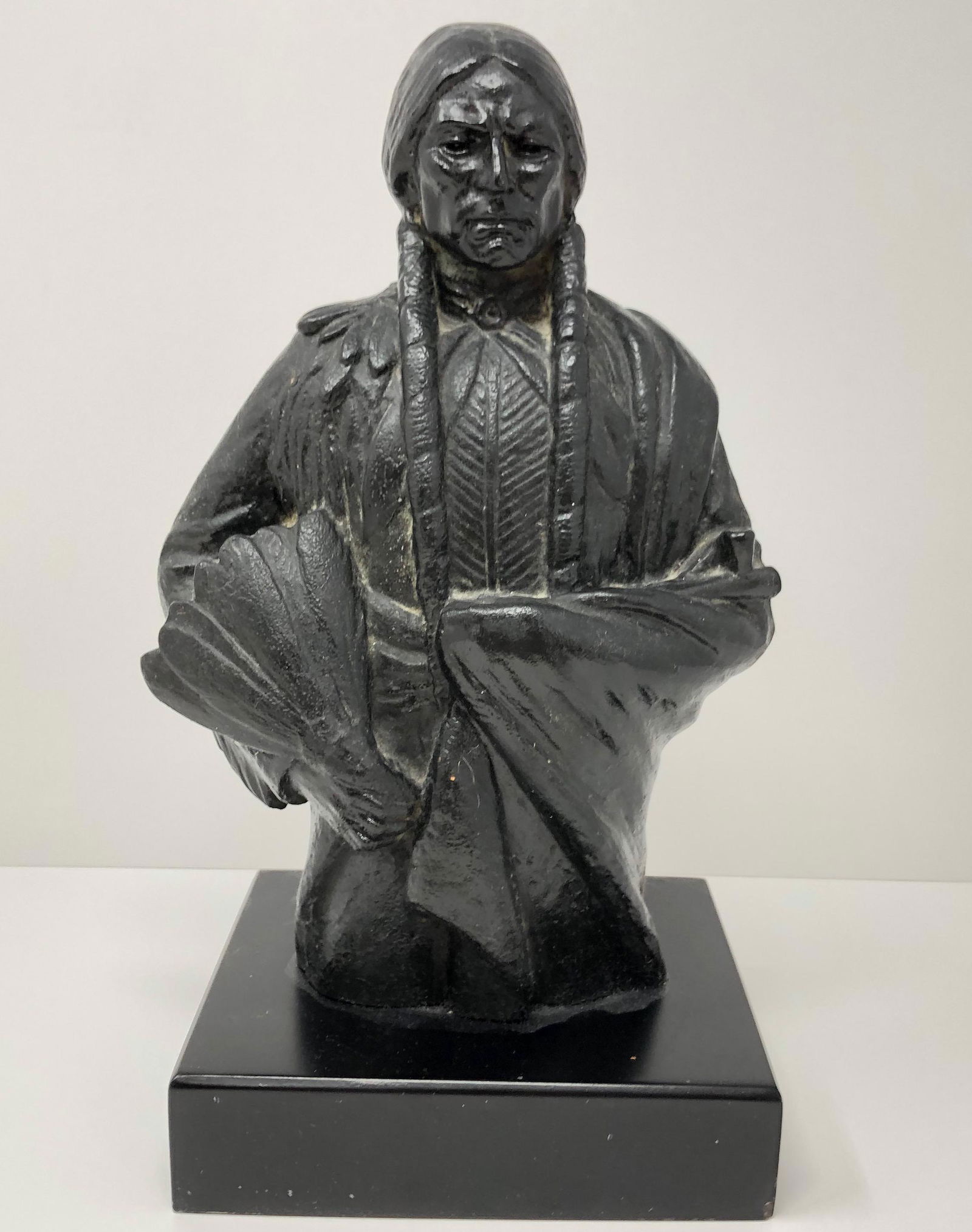 Signed Native American Indian Chief Statue (1 of 4)