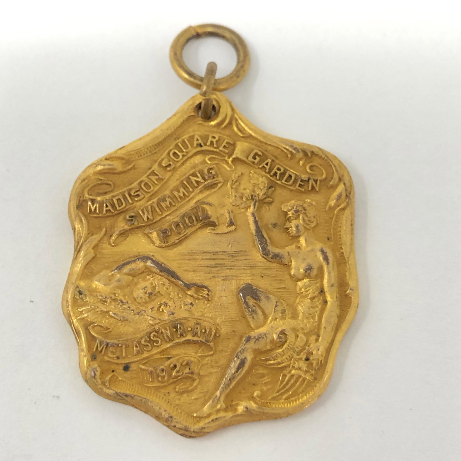 RARE 1922 Gold MADISON SQUARE GARDEN SWIMMING POOL Met Assn AAU (1 of 3)