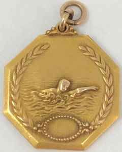 Gold Medal 220 yds SWIM AUG 10 1924