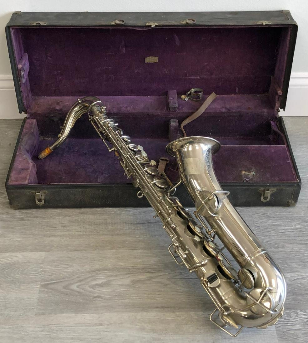 1920s Buescher True Tone series Saxophone/ Trade mark Registered (1 of 8)
