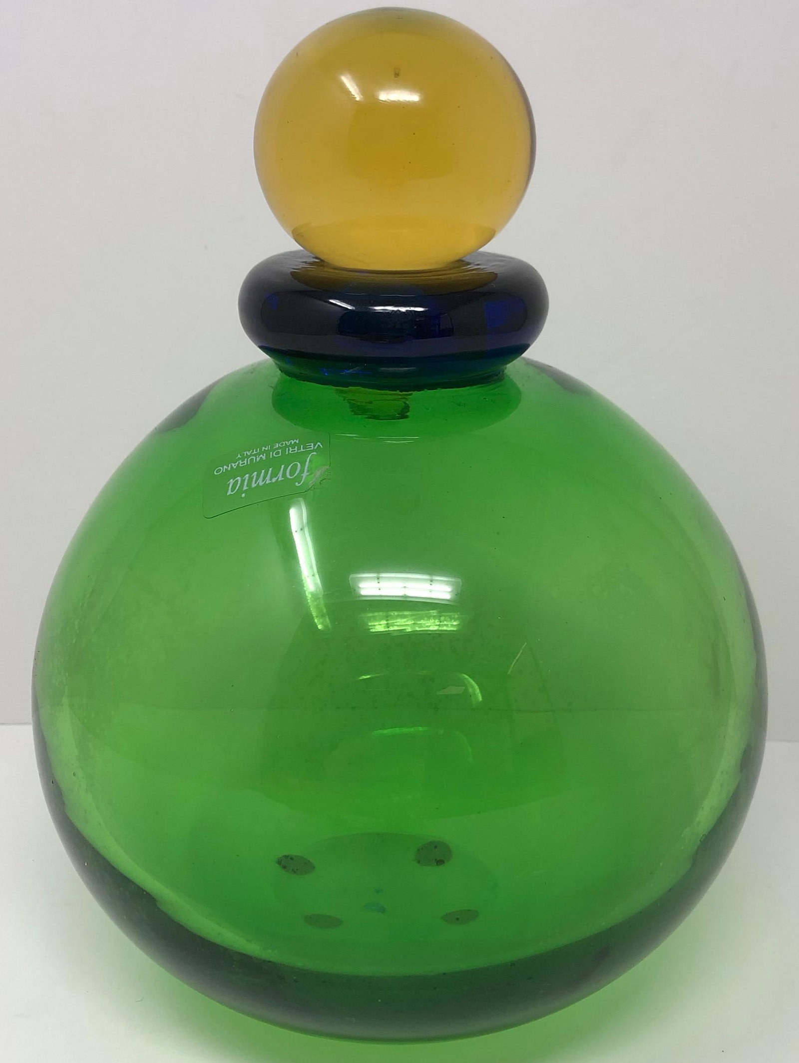 Mid-Century emerald green Murano Perfume bottle/ Gold stopper (1 of 6)