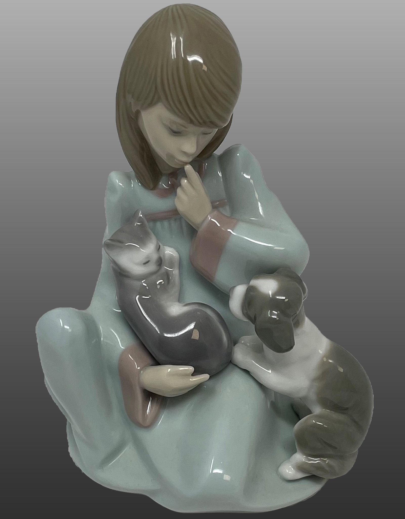 LLADRO Cat nap Figurine # 5640 Retired (1 of 4)