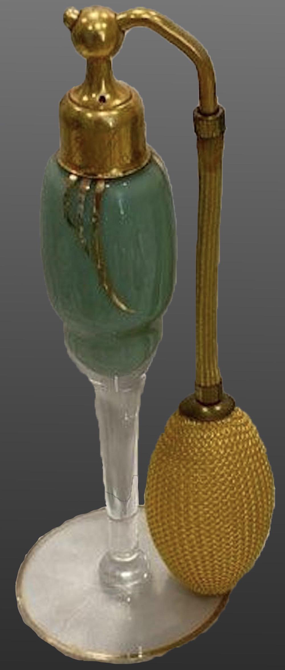 1920's DeVilbiss Perfume Atomizer glass Bottle 6. 25 H (1 of 2)