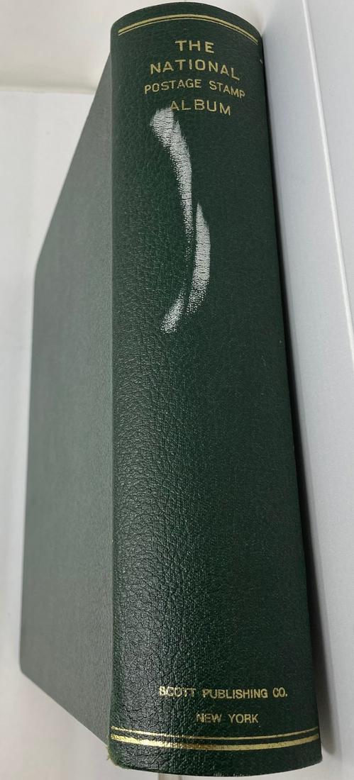 THE NATIONAL POSTAGE STAMP ALBUM. Scott Publishing co. New York. (1 of 8)