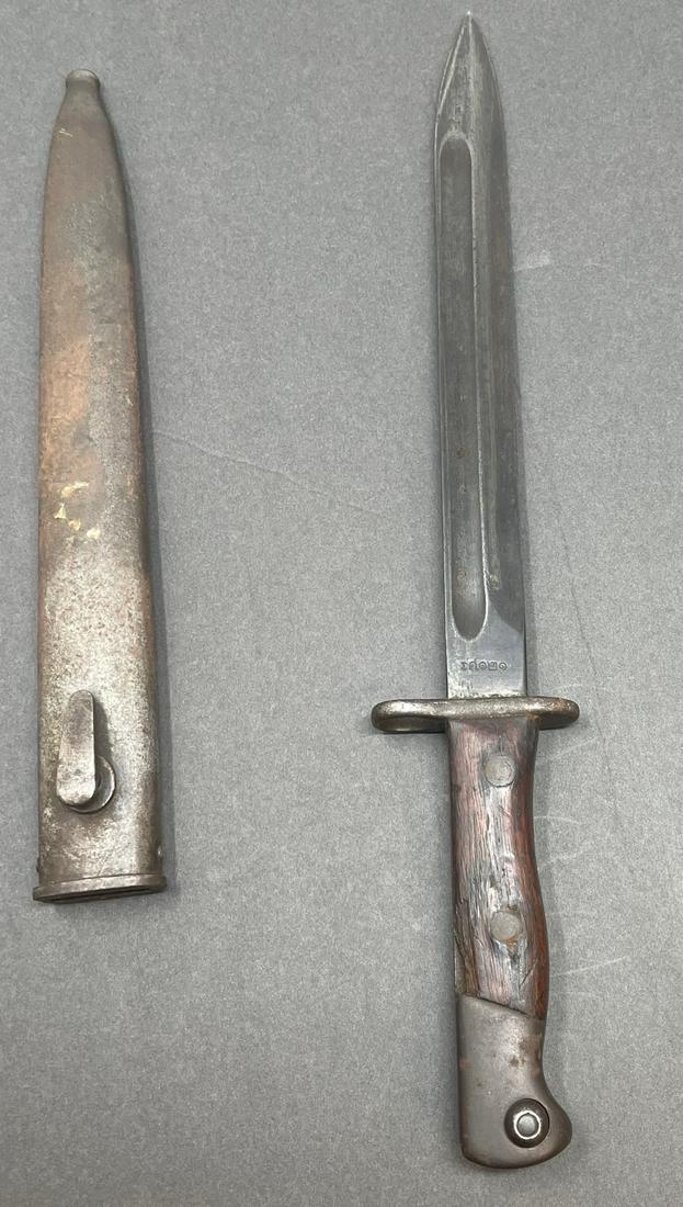 World War II German/ Turkish Bayonet  Scabbard (1 of 10)