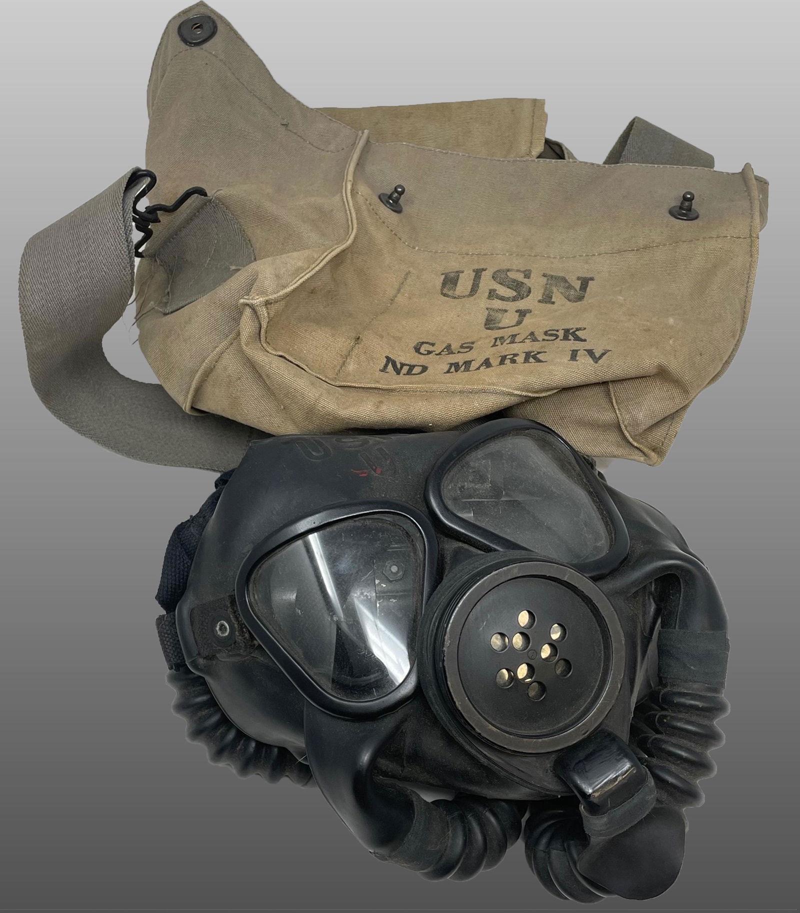 Ww2 Us Military Gas Mask /bag