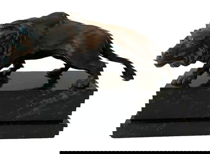 Bronze lion sculpture on a marble stand: Description: Bronze lion sculpture on a marble stand. Measurement approximate: 6 x 7.5” on a stand / Stand 2.75” HMaterial: Bronze