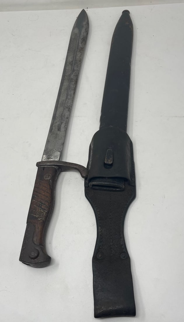 WWI Alex Coppel Solinger Blade Butcher Bayonet with Scabbard / Germany: Description: WWI Alex Coppel Solinger Blade Butcher Bayonet with Scabbard / Germany