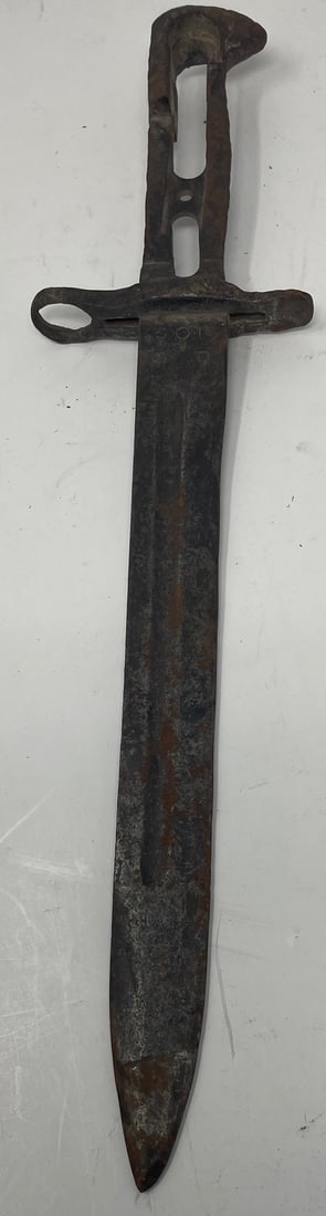 WWII M1 Garand Bayonet (1 of 5)
