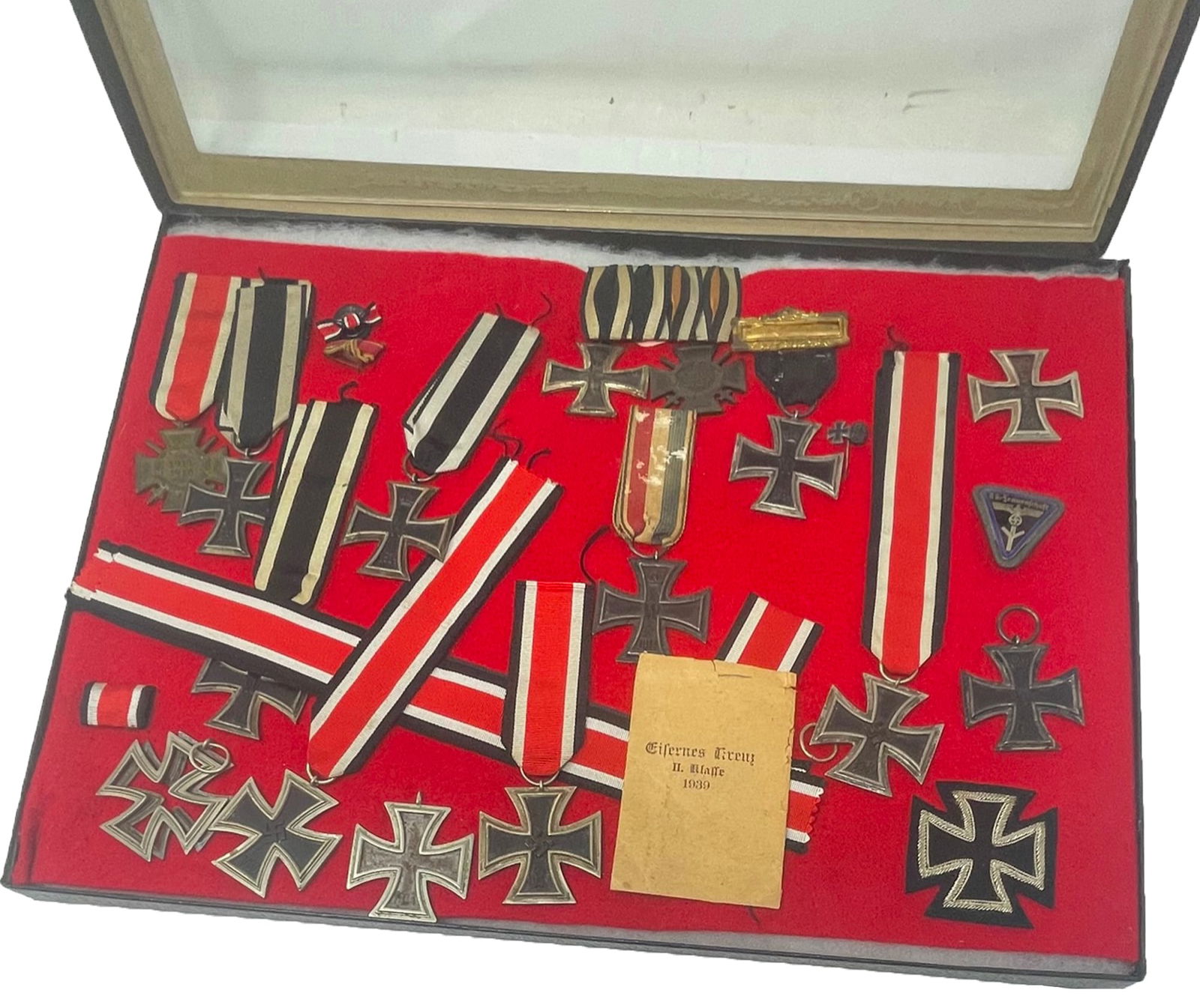 A selection of 1939 WWII  Iron Cross Medal German badge with Ribbon (1 of 8)