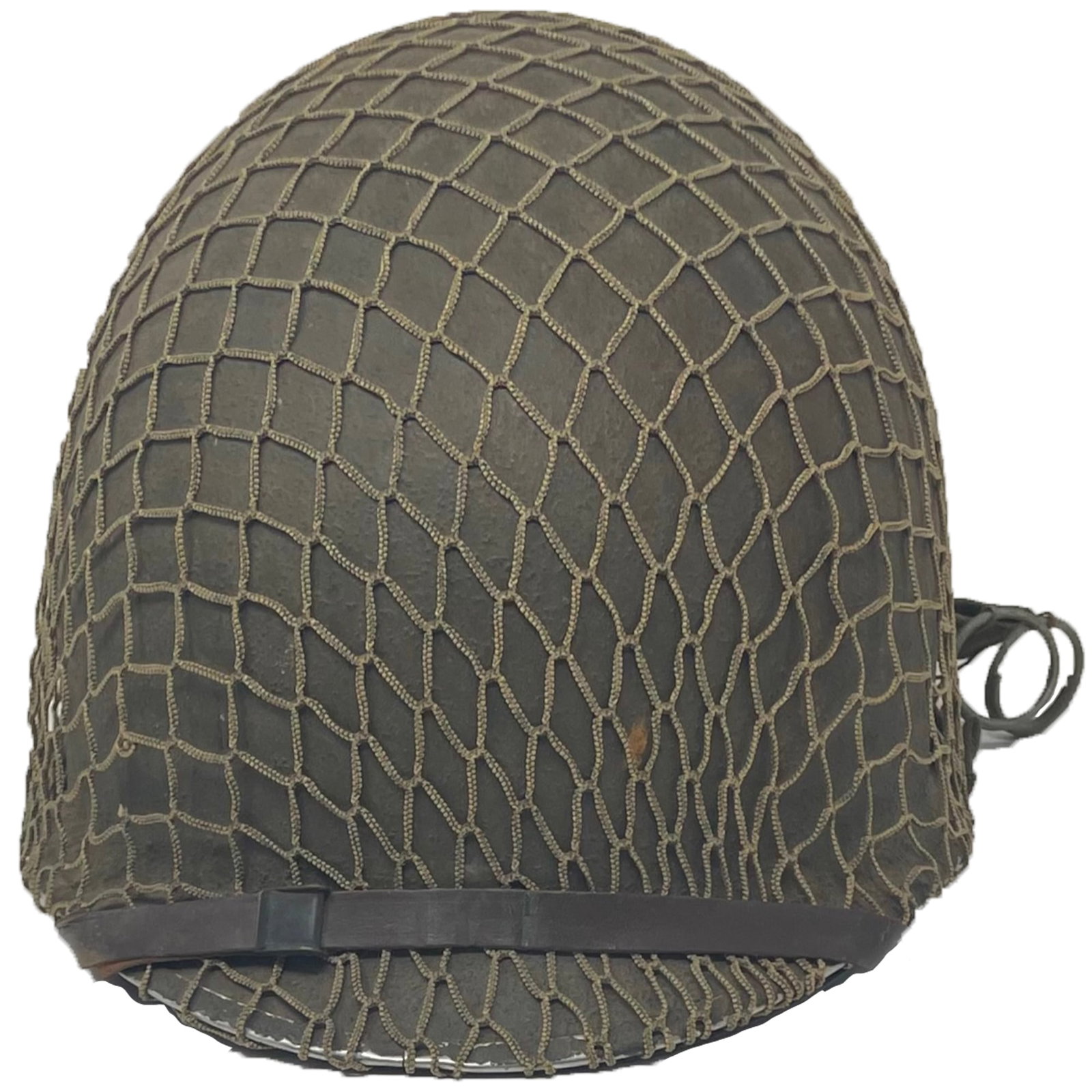 US ARMY WWII M1 NET HELMET WITH BAND / INNER LINING: Description: US ARMY WWII M1 NET HELMET WITH BAND / INNER LINING