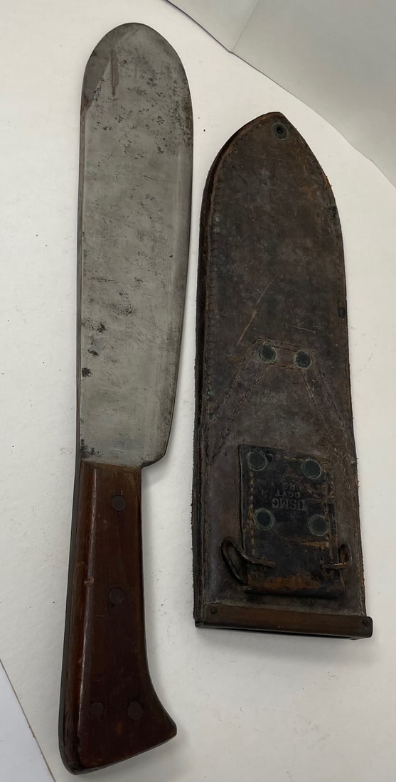ORIGINAL US WWII USMC BOLO KNIFE/ SCABBARD (1 of 6)