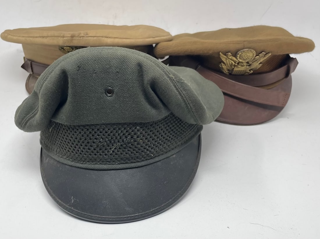 THREE WWII US ARMY AIRFORCE VISOR HATS/ SECOND HAS NO BADGE (1 of 8)