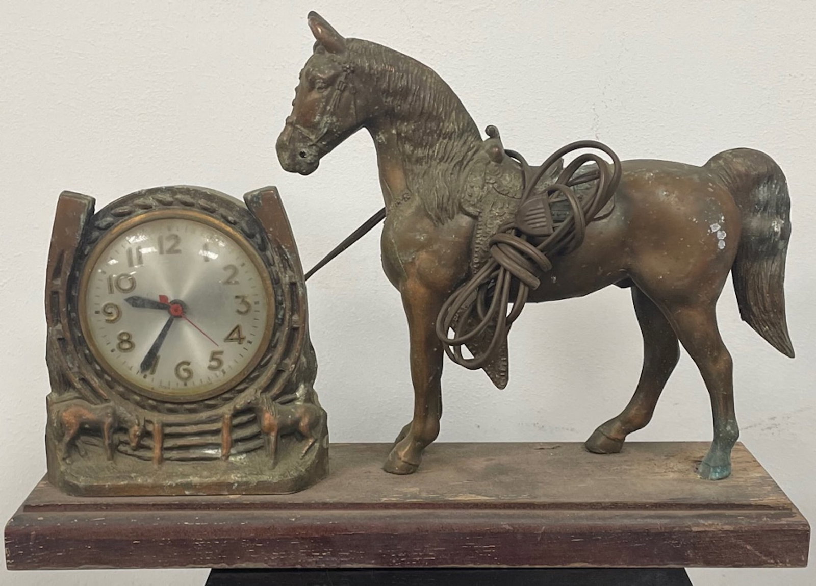 Bronze Horse Figural Electric clock/ Handy man special (1 of 6)