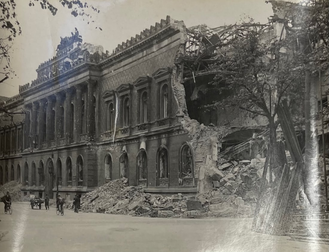 Original picture Post WWII Old German Reich’s Bank/ COPYRIGHT ATELIER BADEKOW (1 of 4)