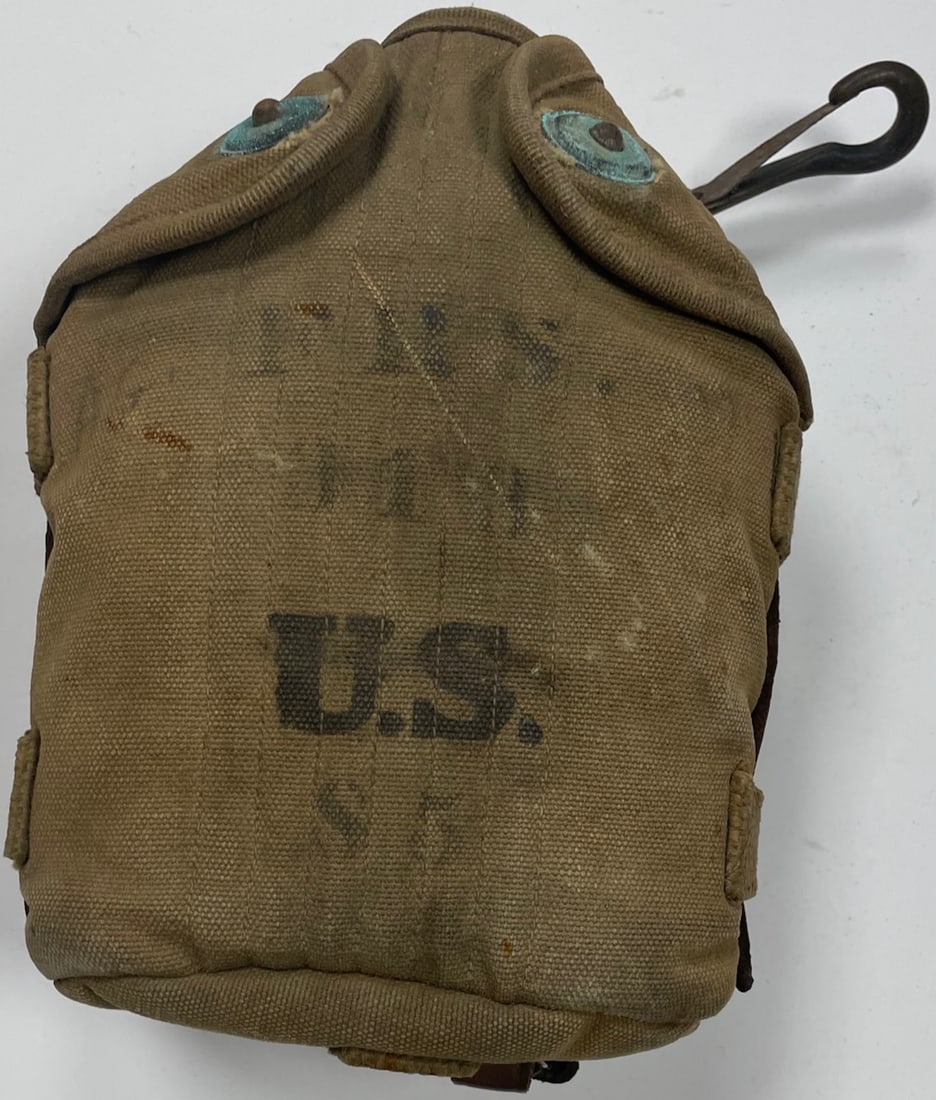 WWI US Army Canteen 1917 Cover Set (1 of 5)