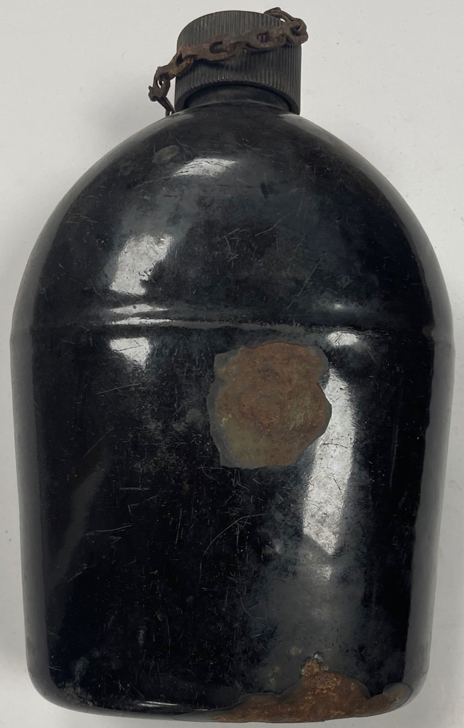 WWII US Army Partly Porcelain Canteen w/ Bottom Stamp (1 of 5)