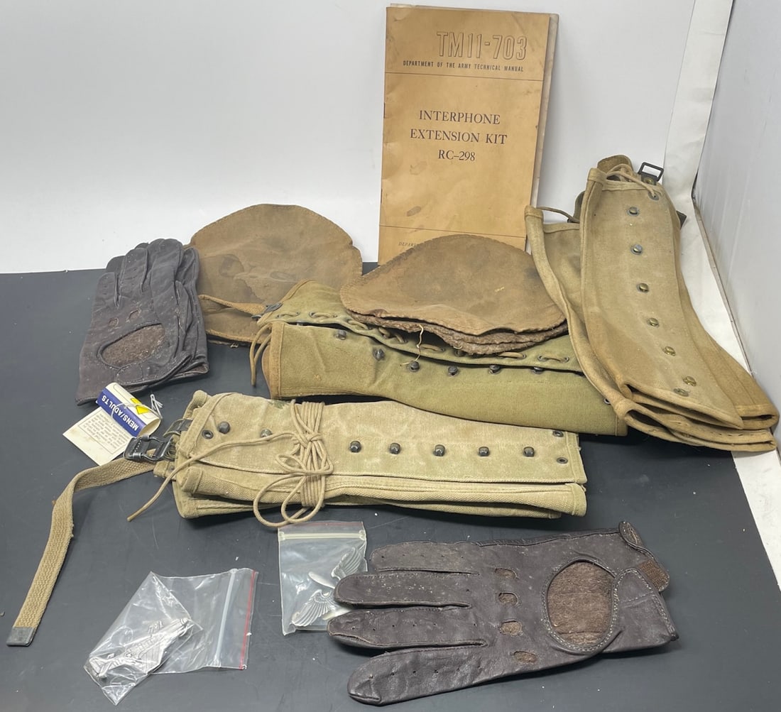 WWII Era US Army Boot Leggings, Gloves, Collectibles (1 of 6)