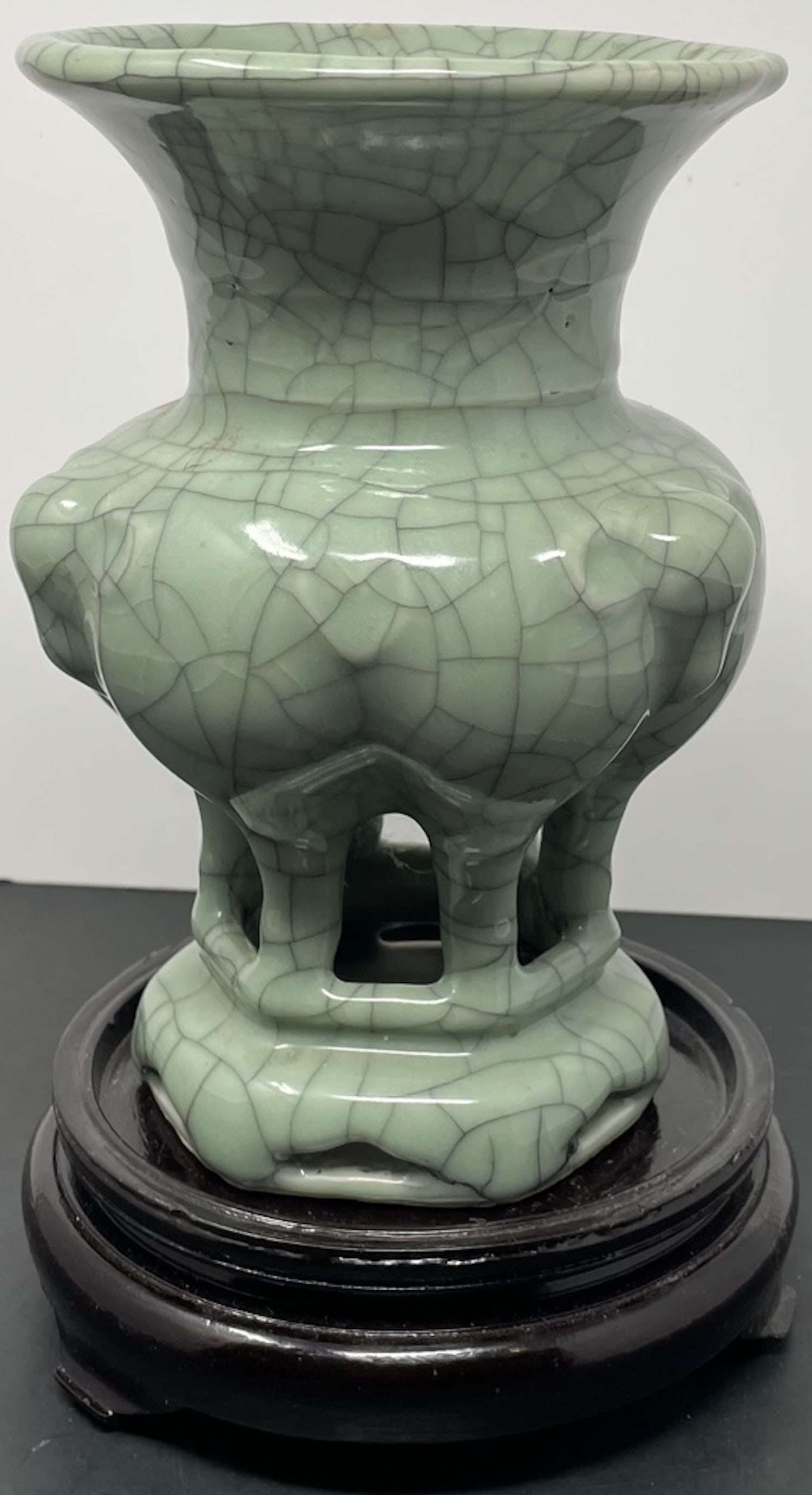 20th C. Chinese Celadon Crackle Porcelain Vase: Description: 20th C. Chinese Celadon Crackle Porcelain Vase; Measurement approximate: 8"h; Material: Porcelain