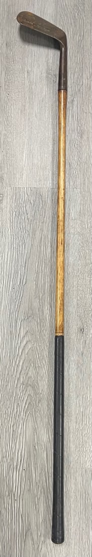 Antique MITRE Hendry Bishop Hickory Wood Golf Club/ Scotland #6: Description: Antique Hendry Bishop Hickory Wood Golf Club. MITRE HAND special. Made in Scotland. Warranted Hand Forge. Material: Wood/ MetalMeasurement approximate: