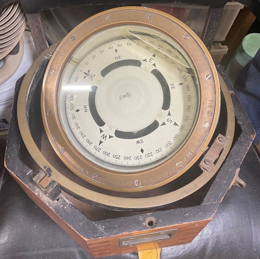 Rare Navy  Lionel Corp Compass WW2 Era  #2 (1 of 6)