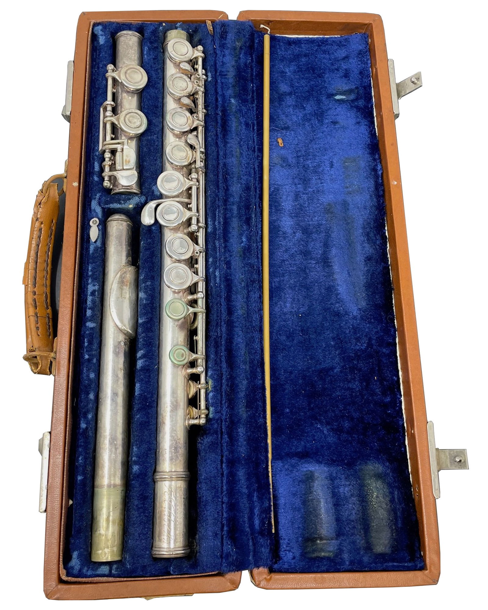 F.E. Olds Ambassador flute Silver with case: Description: F.E. Olds Ambassador flute Silver with case,