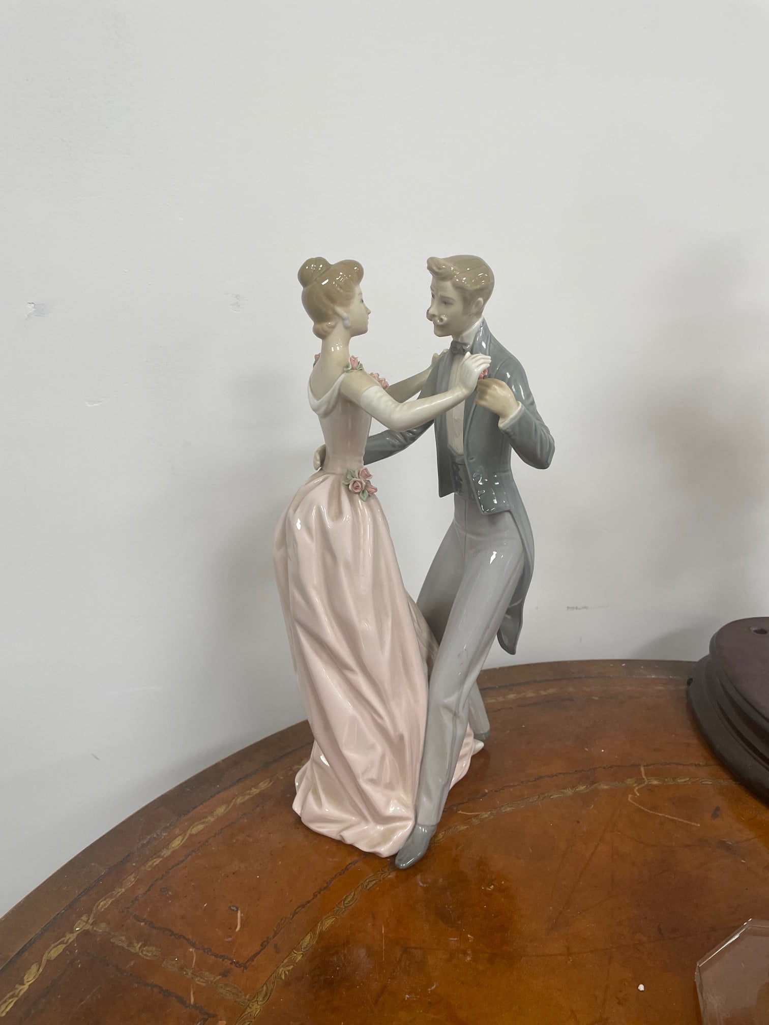 Lladro Dance Couple Figurine (1 of 5)