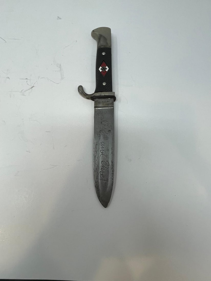 WWII German Hitler Youth Knife / Solingen: Description: WWII German Hitler Youth Knife / Solingen; Measurement Approximate: ; Material: Metal