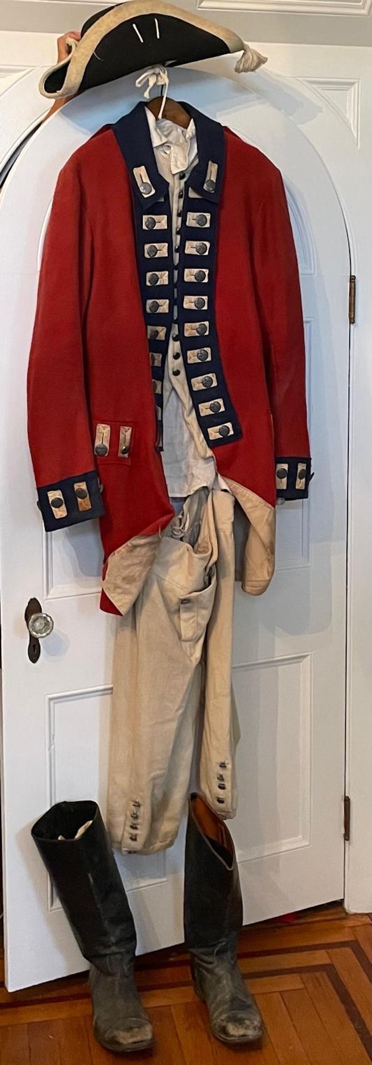 British Revolutionary War Infantry Uniform (1 of 14)