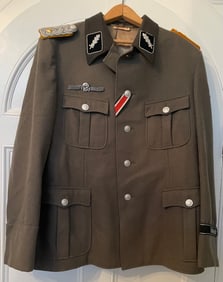 German Military Officer Das Reich Military Jacket Uniform w/ Badges