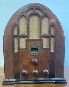 1935 Zenith 805 Wood Tube Cathedral Radio w/SW Professionally Restored & Works