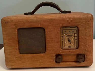 Vintage 1930's Stewart Warner Radio Professionally Restored & Works