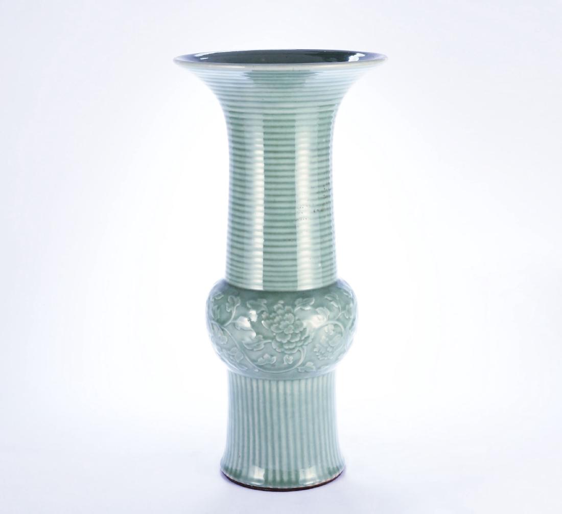 Chinese Longquan celadon porcelain vase. (1 of 5)