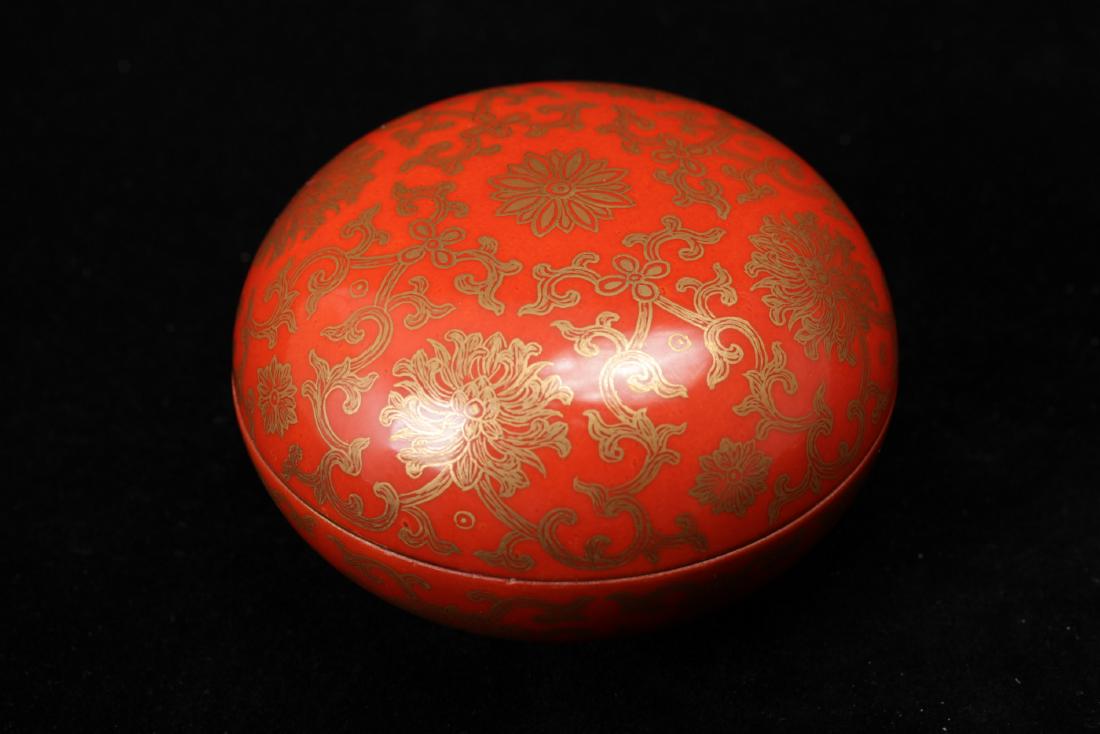 Chinese gilt red glazed porcelain ink box, Jiaqing (1 of 5)