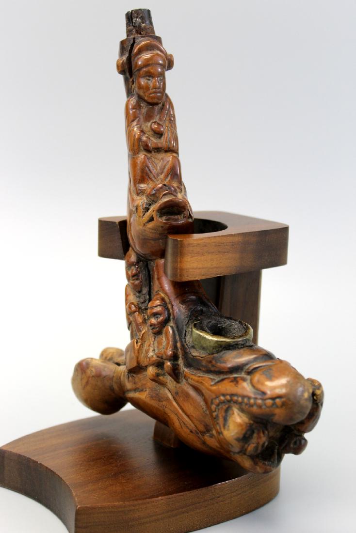 Chinese carved wood smoking pipe, 19th Century. (1 of 6)