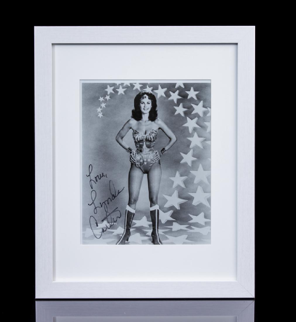 LYNDA CARTER AUTOGRAPH (1 of 4)